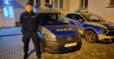 Policjant eskortował auto z poparzoną dziewczynką