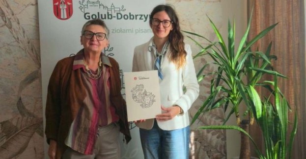 23 września Gmina Miasto Golub-Dobrzyń podpisała z firmą PRO ARCH 2 sp. z o.o. s.k. umowę na opracowanie dokumentacji projektowo-kosztorysowej basenu przy Zespole Szkół Miejskich w Golubiu-Dobrzyniu.